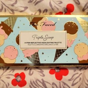 Too Faced Highlighting pallet